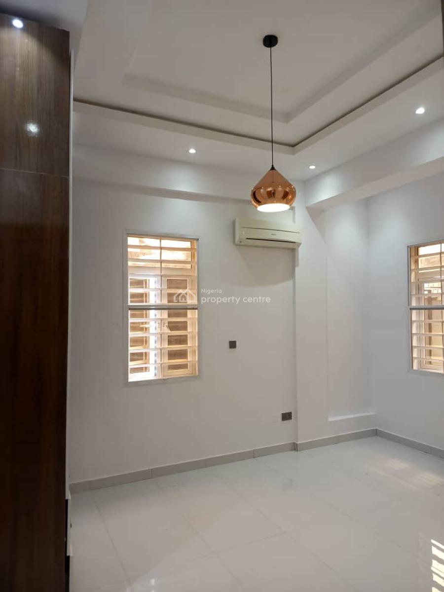 2 Bedroom Apartment in Victoria Island   #20m Service Charge #2m I, Victoria Island (vi), Lagos, Flat / Apartment for Rent