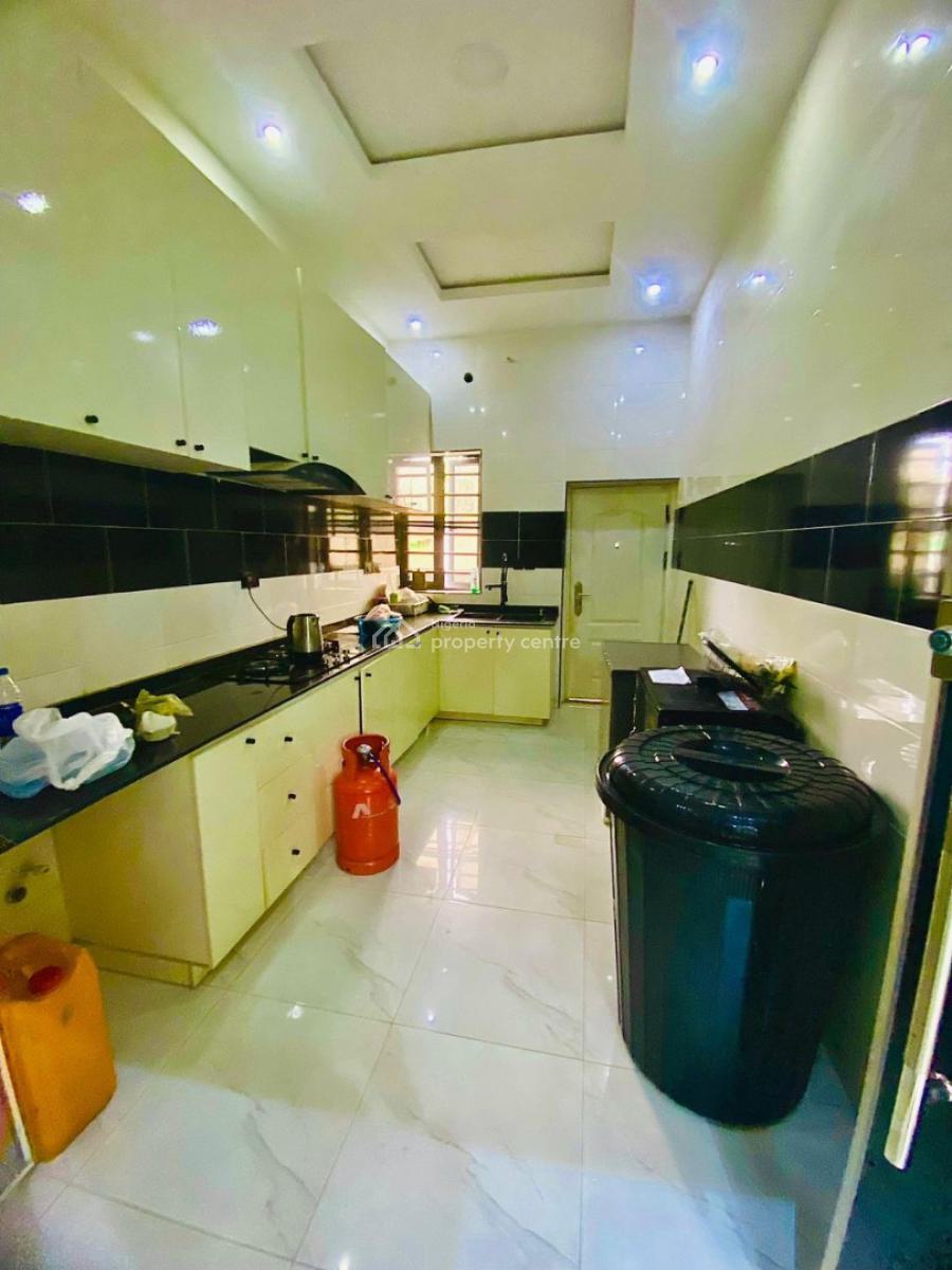 Luxury 4bedroom, Lbs, Ajah, Lagos, Terraced Duplex for Sale