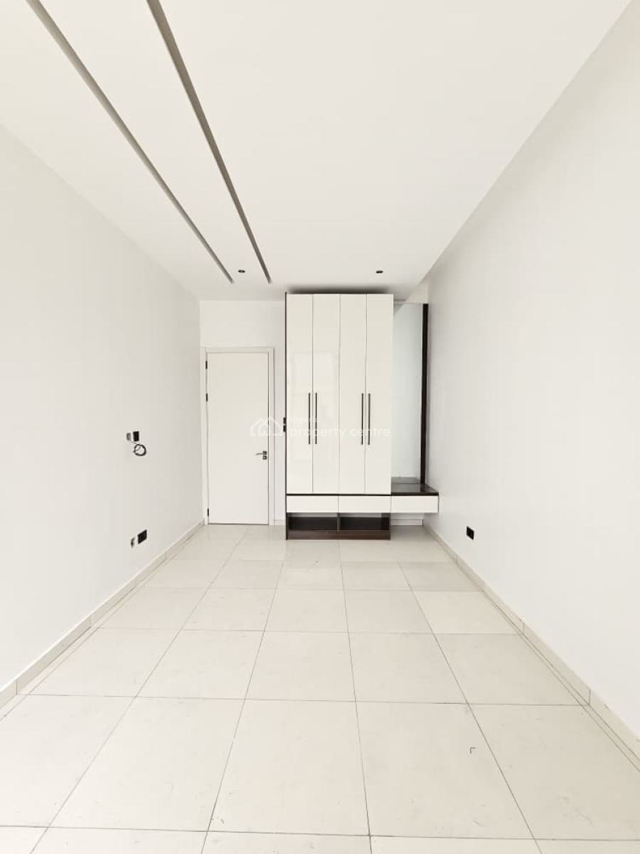 Newly Well Built 2 Bedroom Apartment with Gym, Elevator and Pool, Lekki Phase 1, Lekki, Lagos, Flat / Apartment for Sale