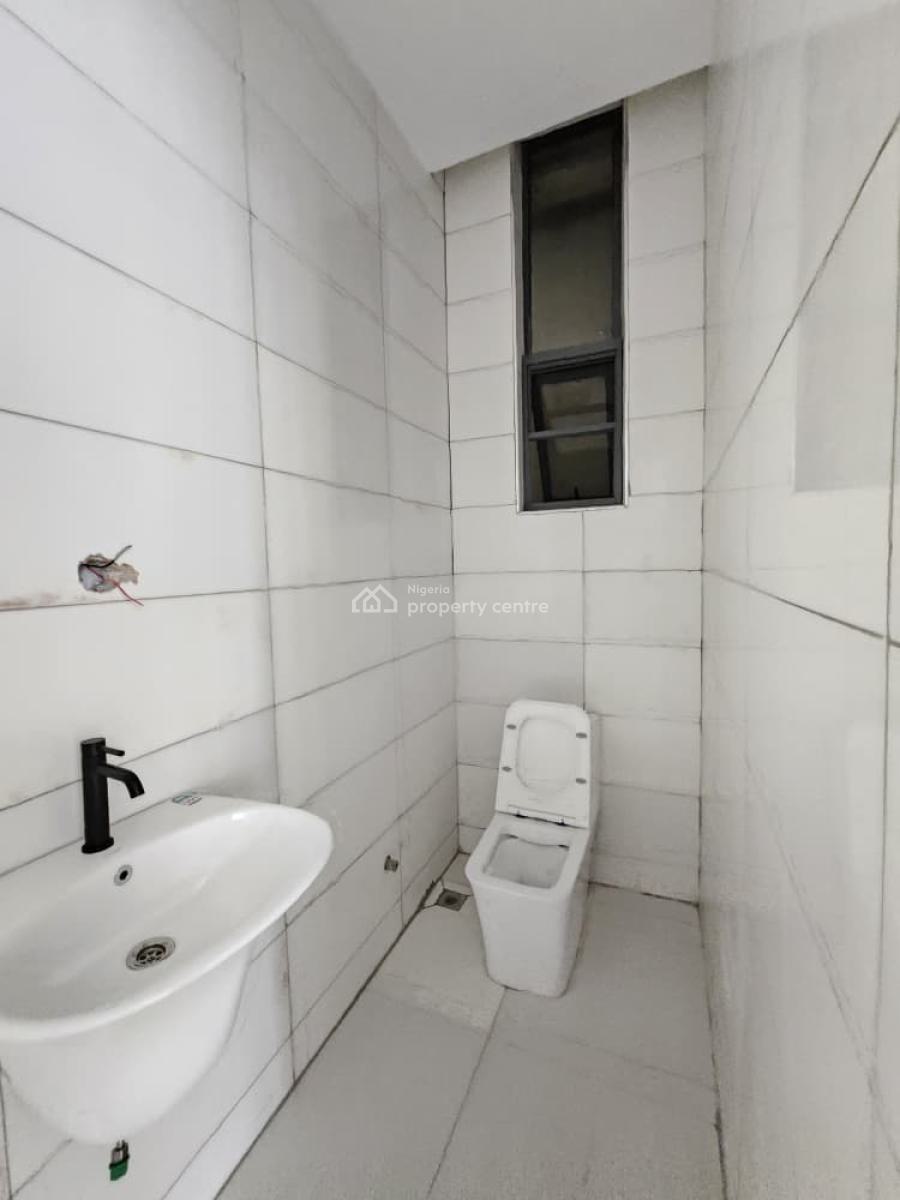 Newly Well Built 2 Bedroom Apartment with Gym, Elevator and Pool, Lekki Phase 1, Lekki, Lagos, Flat / Apartment for Sale