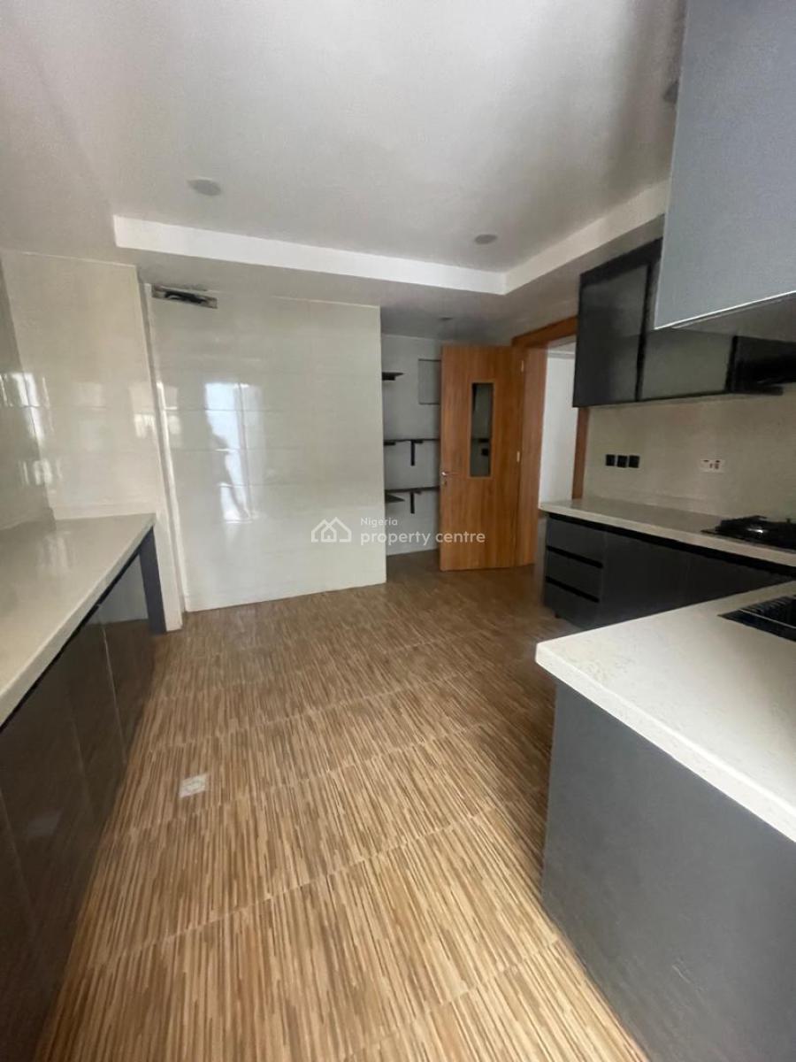 Spacious Massive Luxury 2 Bedroom Penthouse Withbq Is Available, Lekki Phase 1, Lekki, Lagos, Flat / Apartment for Rent