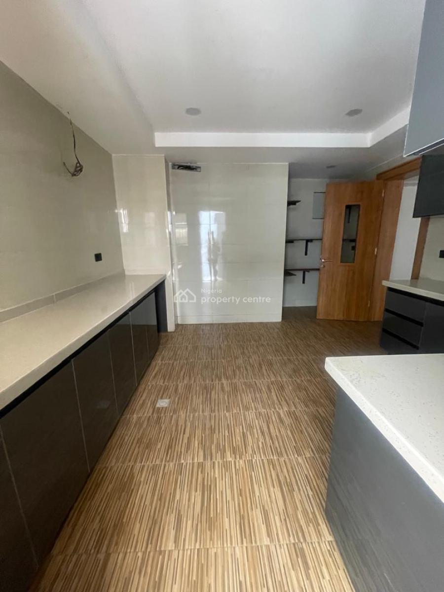 Spacious Massive Luxury 2 Bedroom Penthouse Withbq Is Available, Lekki Phase 1, Lekki, Lagos, Flat / Apartment for Rent