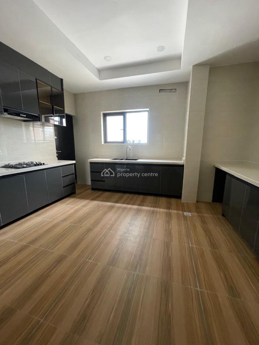 Spacious Massive Luxury 2 Bedroom Penthouse Withbq Is Available, Lekki Phase 1, Lekki, Lagos, Flat / Apartment for Rent