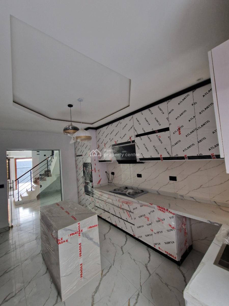 Beautifully Designed Home, Ikota, Lekki, Lagos, Terraced Duplex for Sale