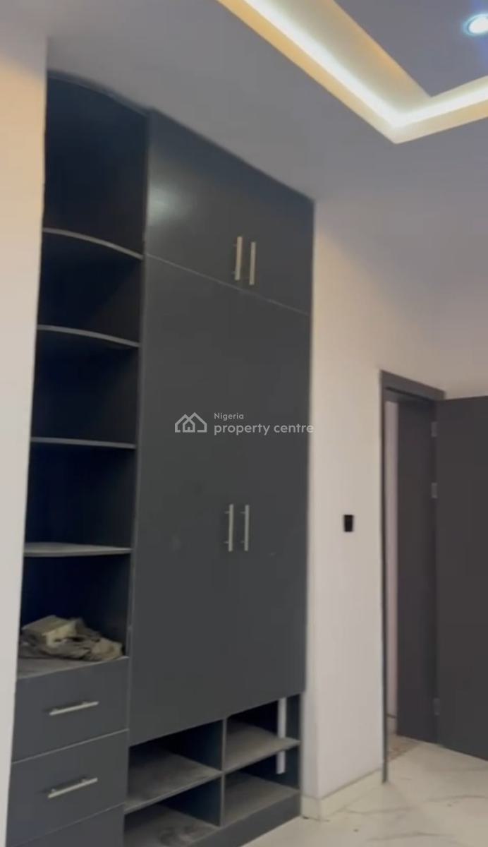 Luxury 5-bedroom, Akinola Cole Crescent, Ikeja, Lagos, Terraced Bungalow for Sale