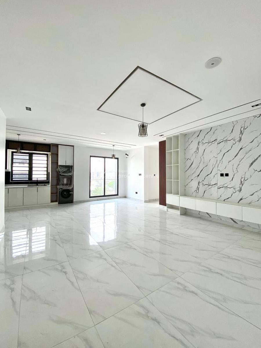 Contemporary Newly Built Spacious 2bedrooms Serviced Apartment, in a Secured Neighborhood, Ikate Elegushi, Lekki, Lagos, Block of Flats for Sale