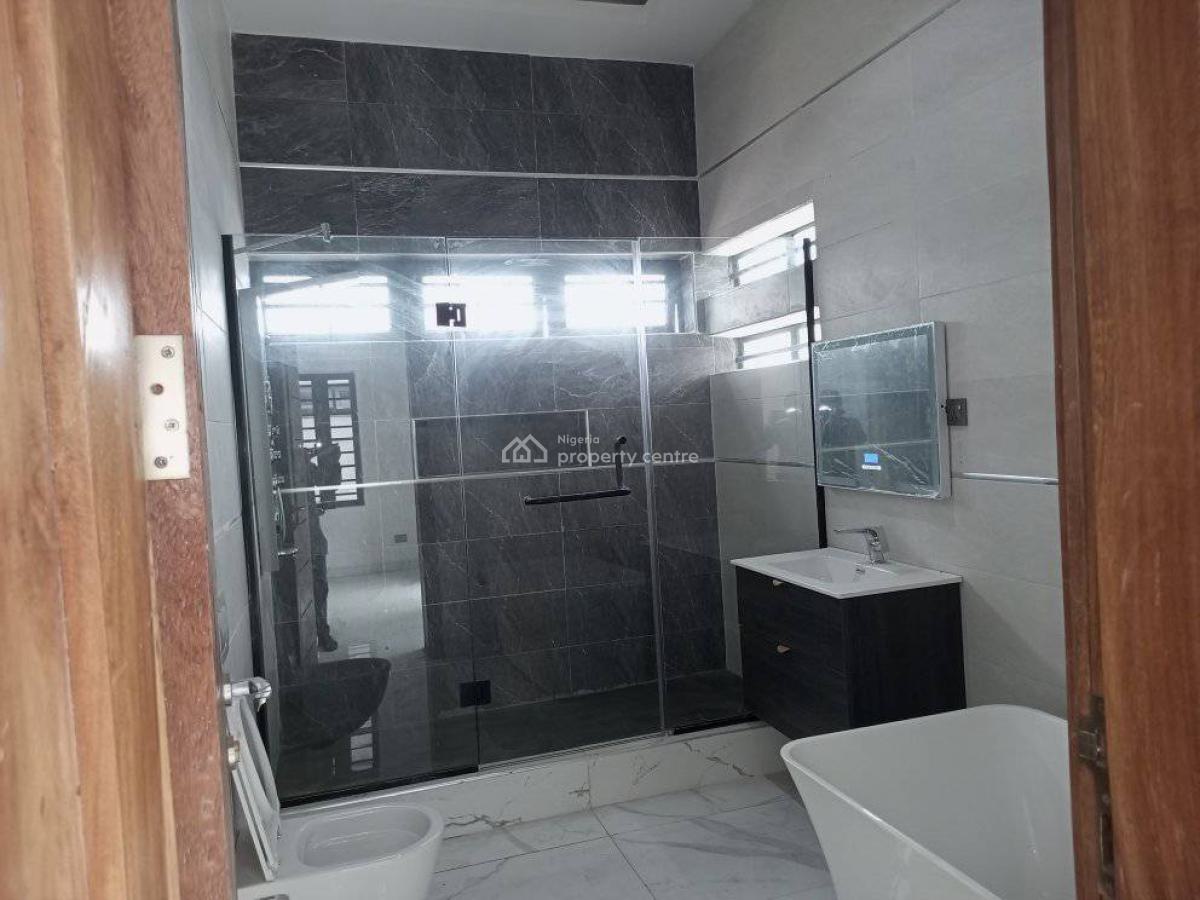 5 Bedrooms Fully Detached Duplex with Pool and Bq, Megamound Estate, Lekky County, Lekki, Lagos, Detached Duplex for Sale