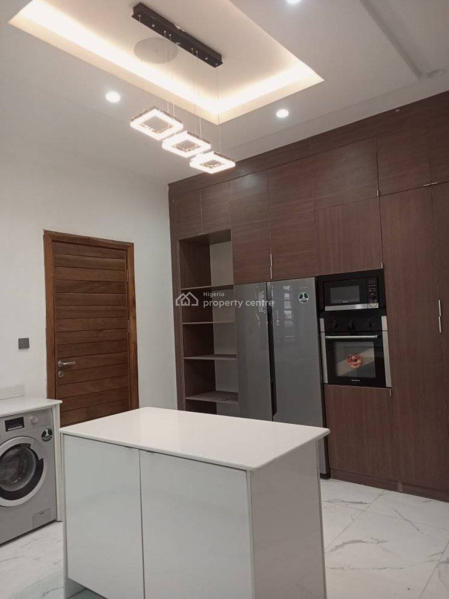 5 Bedrooms Fully Detached Duplex with Pool and Bq, Megamound Estate, Lekky County, Lekki, Lagos, Detached Duplex for Sale