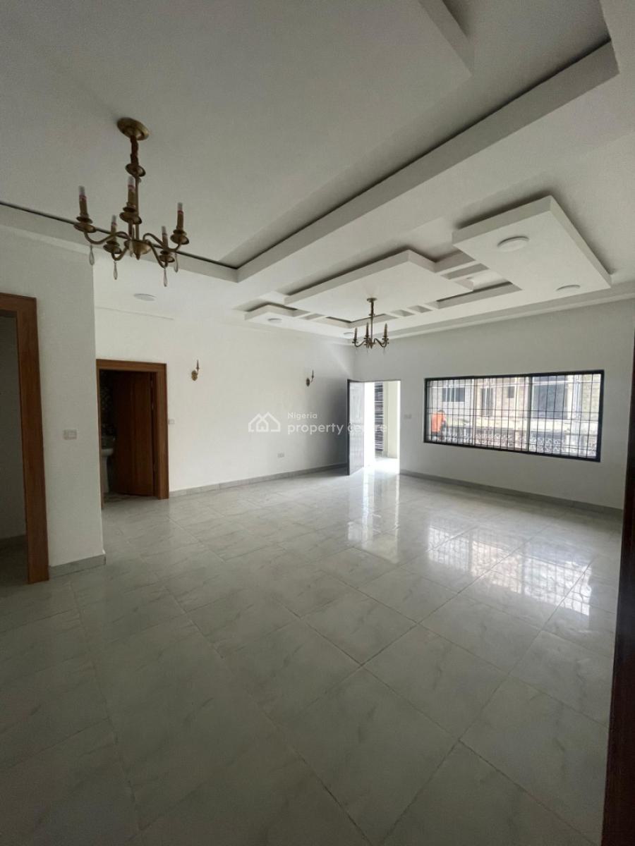 Serviced Three Bedrooms Flat, Gilmore, Jahi, Abuja, Flat / Apartment for Rent