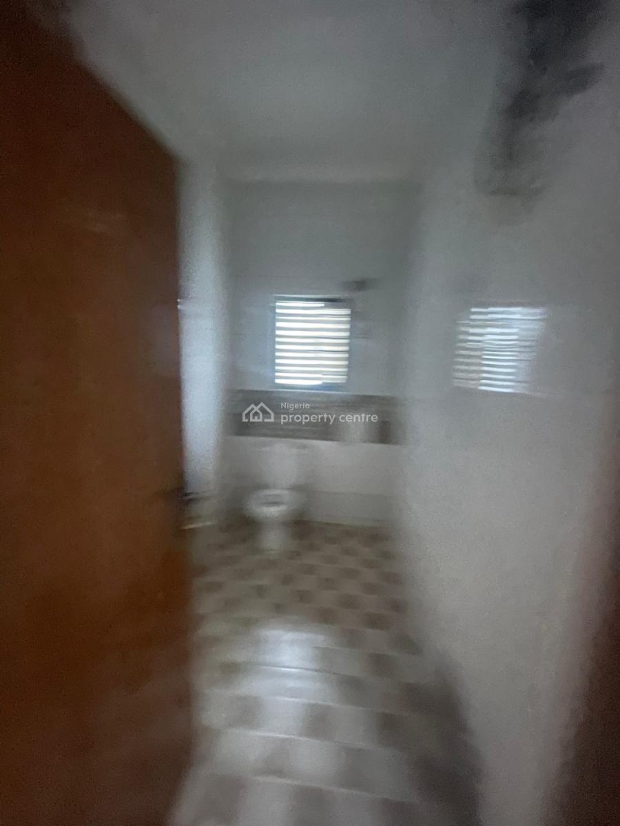 Serviced Three Bedrooms Flat, Gilmore, Jahi, Abuja, Flat / Apartment for Rent