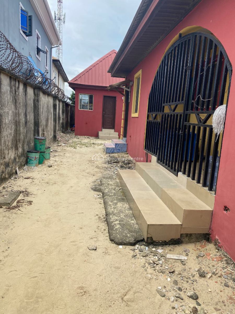 Units of Bungalows Built on 652sqm of Land, Elesekan Estate, Bogije, Ibeju Lekki, Lagos, Detached Bungalow for Sale