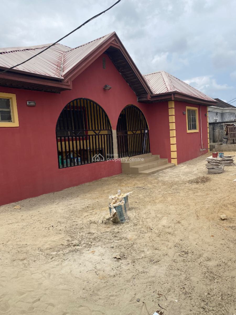 Units of Bungalows Built on 652sqm of Land, Elesekan Estate, Bogije, Ibeju Lekki, Lagos, Detached Bungalow for Sale