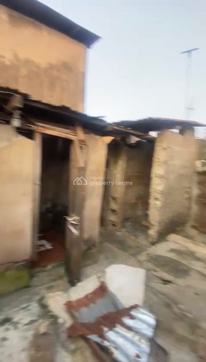 a Standard, Decent Solid Bungalow, Off Pedro Road, Shomolu, Lagos, Mixed-use Land for Sale