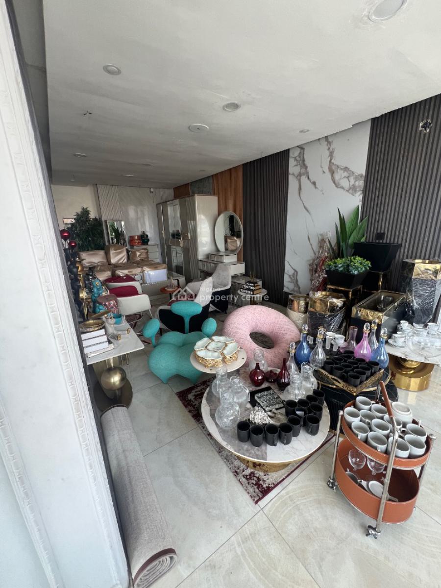Luxury Commercial Space Located on a Busy Road in Lekki Phase 1, Lekki Phase 1, Lekki, Lagos, Commercial Property for Rent