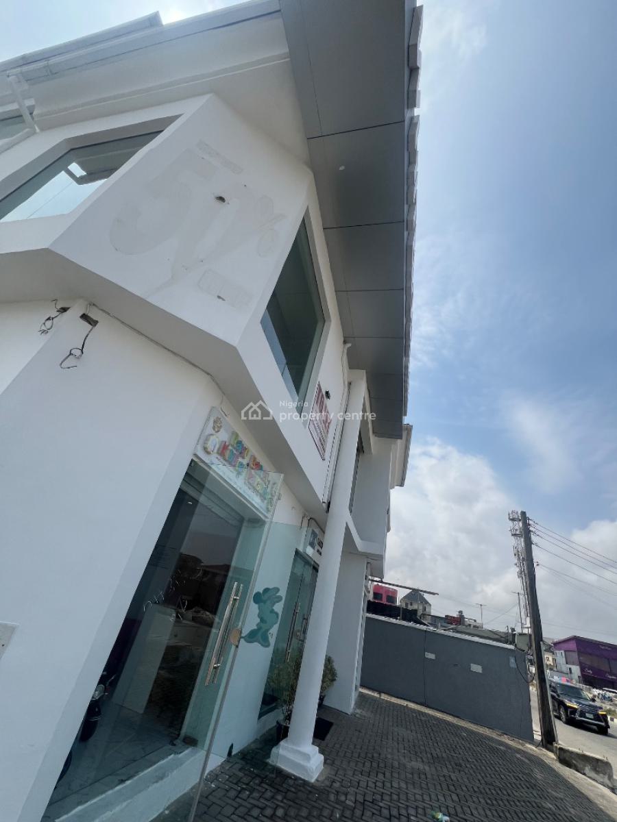 Luxury Commercial Space Located on a Busy Road in Lekki Phase 1, Lekki Phase 1, Lekki, Lagos, Commercial Property for Rent