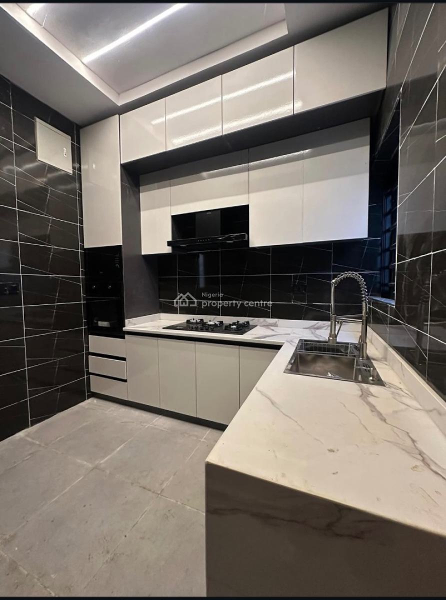 4 Bedroom Terrace Spacious Duplex, Ikota Lekki Lagos, Lekki, Lagos, Terraced Duplex for Sale
