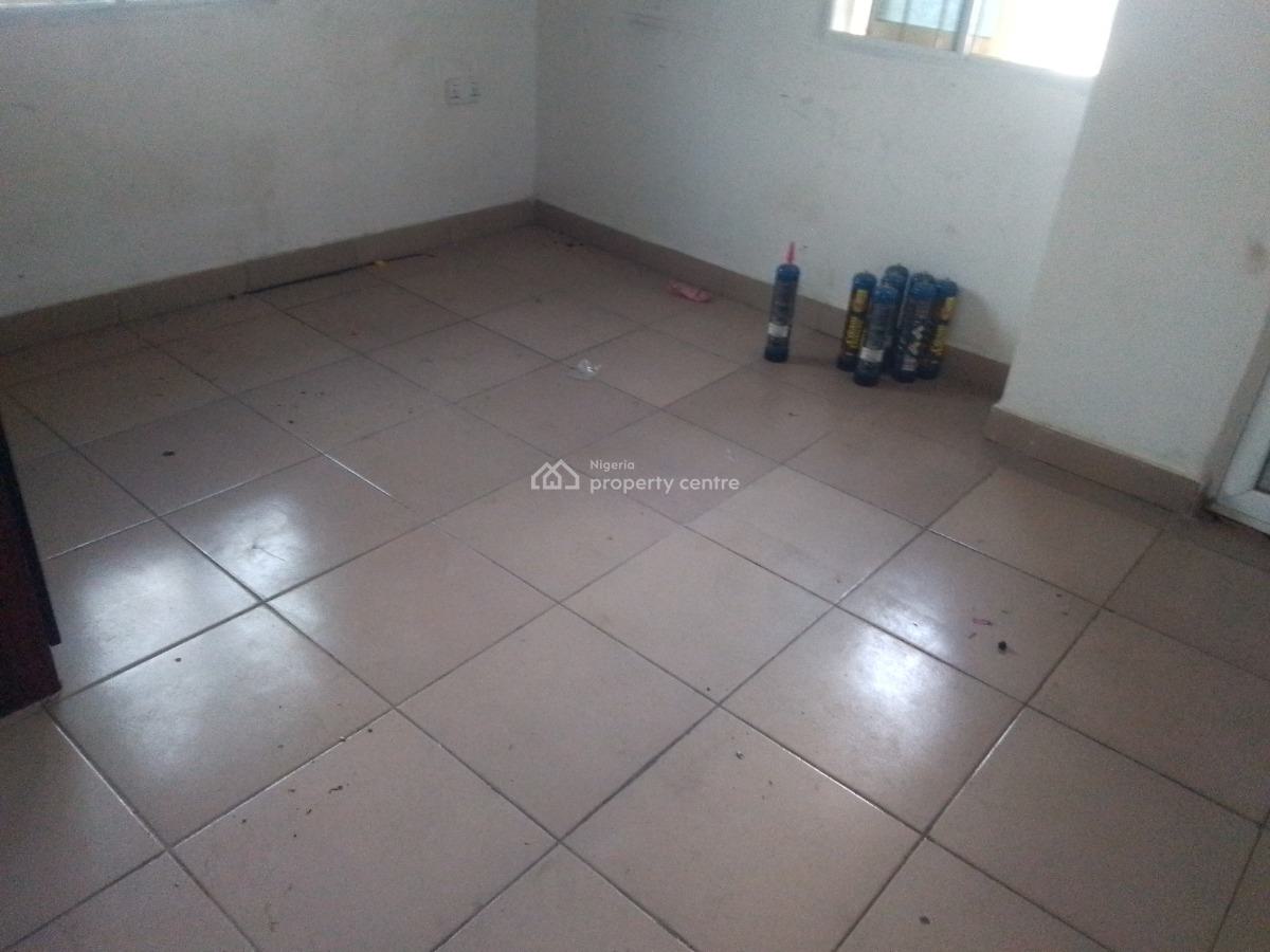 Luxury 2 Bedroom Flat with Excellent Features, Newtown, Ogombo, Ajah, Lagos, Flat / Apartment for Rent