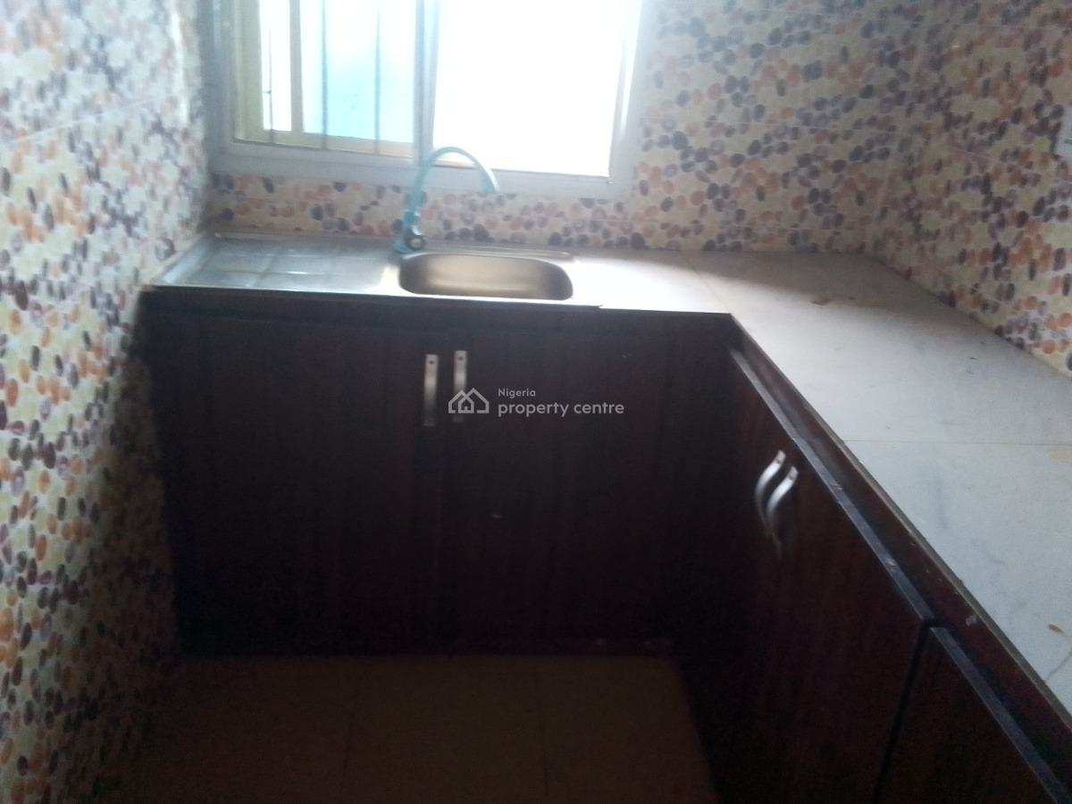Luxury 2 Bedroom Flat with Excellent Features, Newtown, Ogombo, Ajah, Lagos, Flat / Apartment for Rent