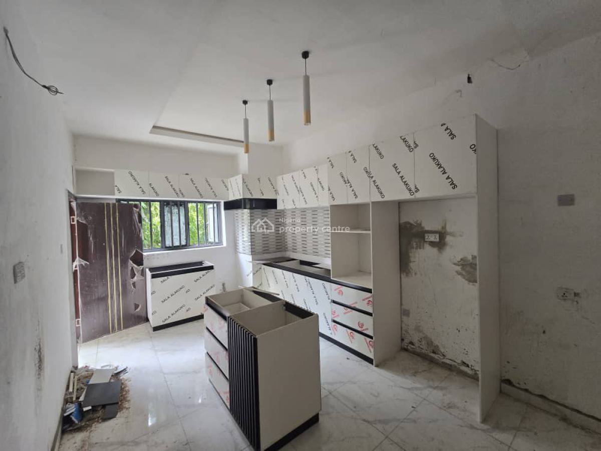 Newly Build Service 3 Bedroom Flat Apartment  Plus Bq, Off Freedom Way, Lekki Phase 1, Lekki, Lagos, Flat / Apartment for Rent