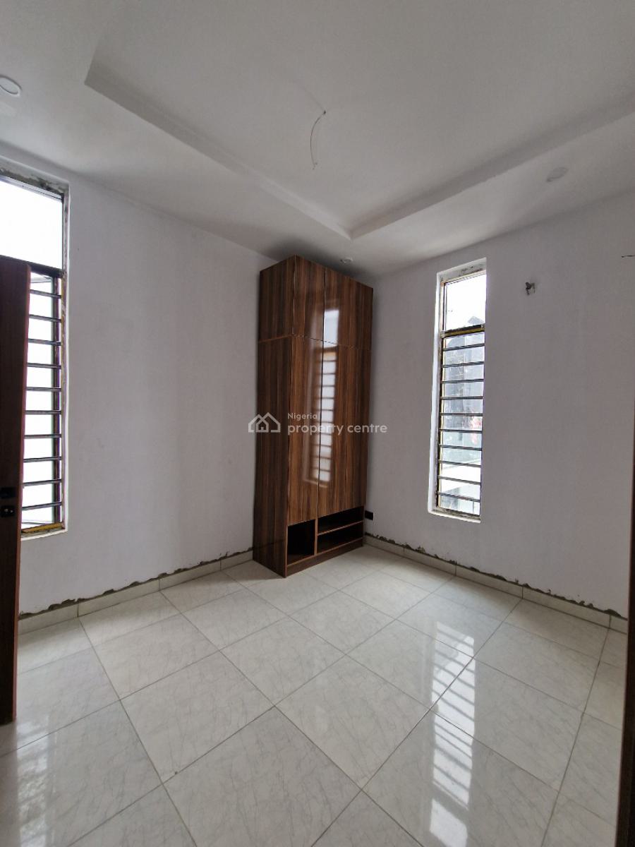 Beautifully Designed Home, Ikota, Lekki, Lagos, Semi-detached Duplex for Sale