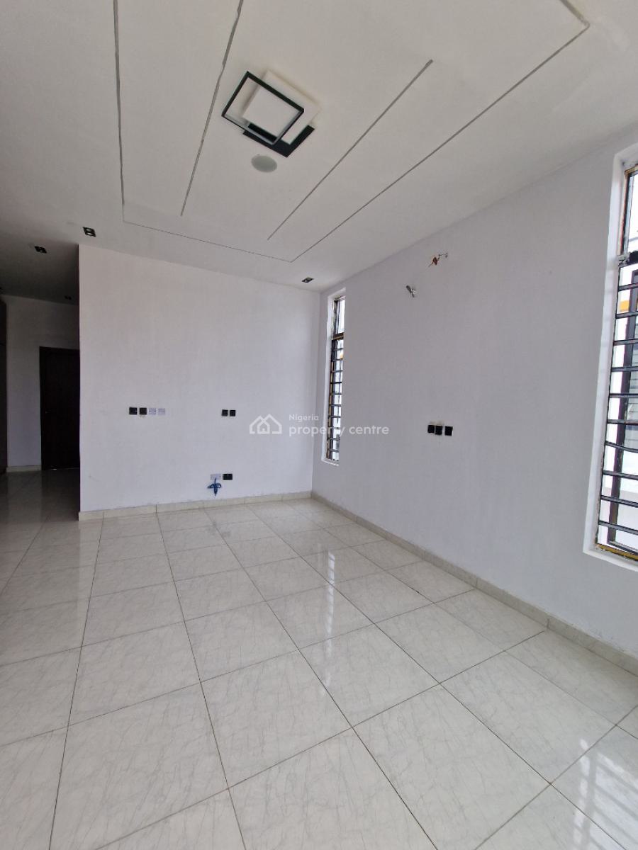 Beautifully Designed Home, Ikota, Lekki, Lagos, Semi-detached Duplex for Sale