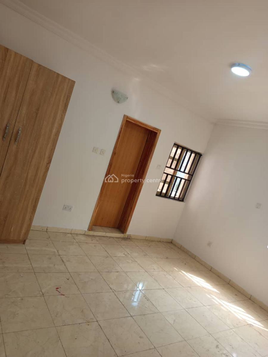 Newly Built 10 Units of 3 Bedroom Flats Ensuit, Abijo, Lekki, Lagos, Flat / Apartment for Rent