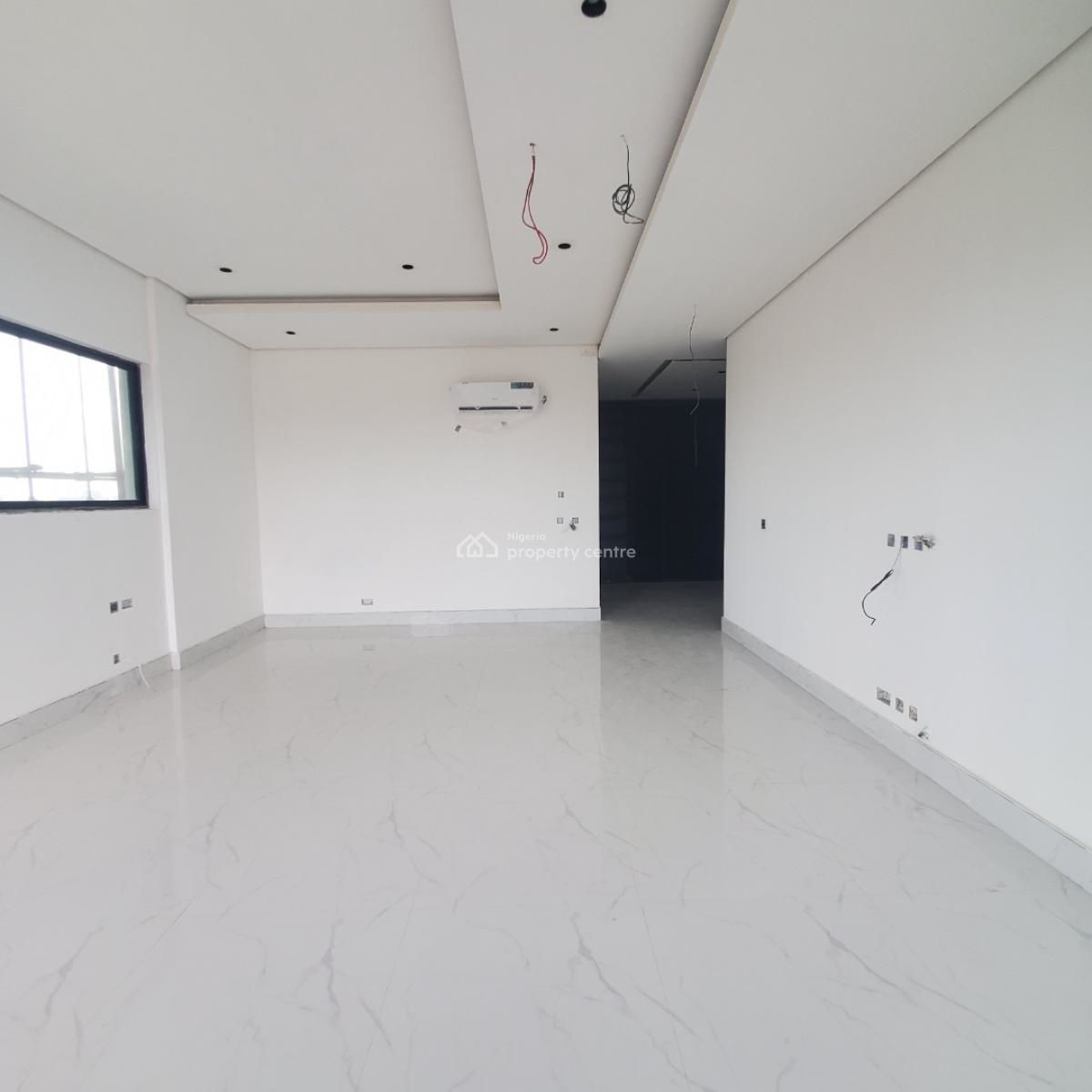 Massive 4 Bedroom Maisonette, Ikoyi, Lagos, Flat / Apartment for Sale