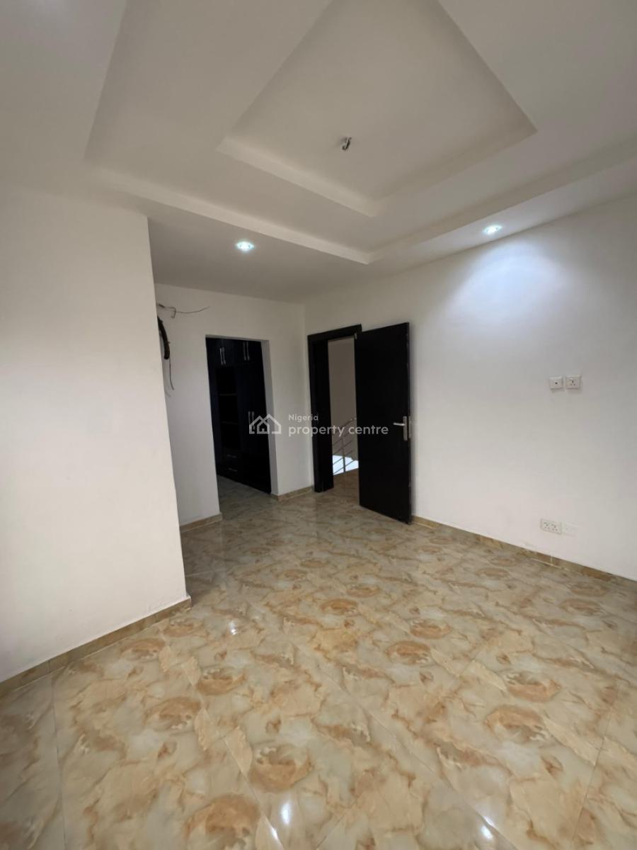 Contemporary Newly Built Spacious 4bedroom Duplex with Bq, in a Secured Estate Off Platinum Way, Ikate Elegushi, Lekki, Lagos, Terraced Duplex for Rent