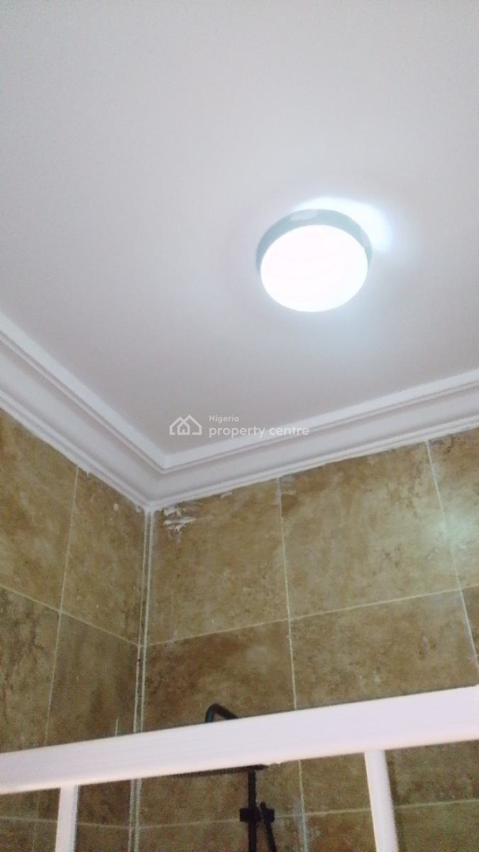 a Luxurious Room Self Contained Studio Apartment, Chevron Drive Northport Estate Chevron, Lekki, Lagos, Self Contain (single Rooms) for Rent