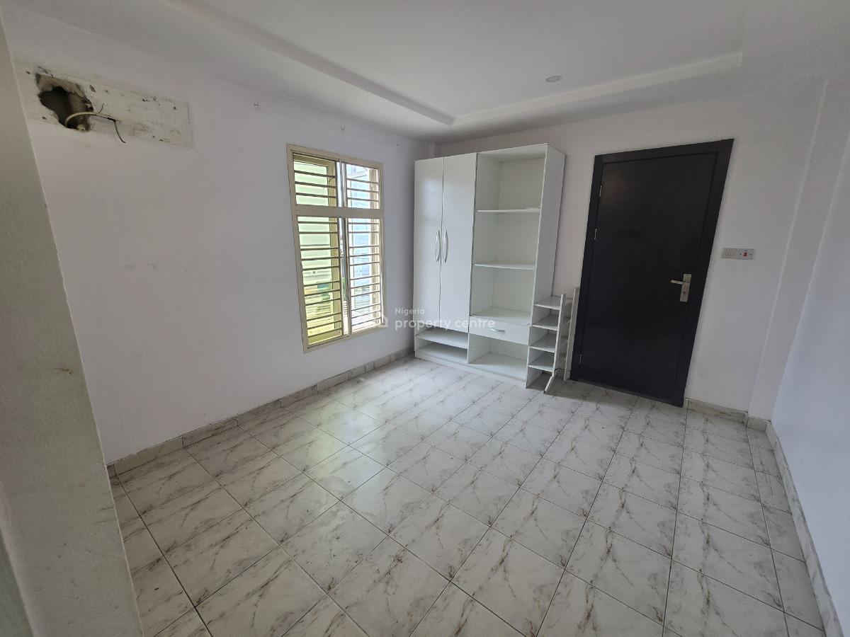 Service 4-bedroom Terrace Plus Bq, Off Admiralty Road, Lekki Phase 1, Lekki, Lagos, Terraced Duplex for Rent