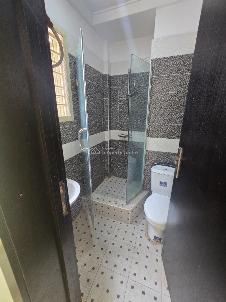 Service 4-bedroom Terrace Plus Bq, Off Admiralty Road, Lekki Phase 1, Lekki, Lagos, Terraced Duplex for Rent