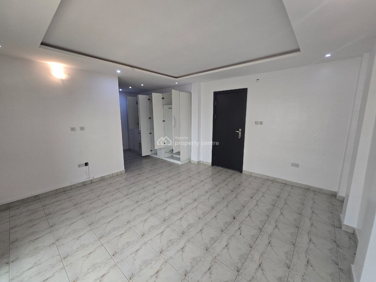 Service 4-bedroom Terrace Plus Bq, Off Admiralty Road, Lekki Phase 1, Lekki, Lagos, Terraced Duplex for Rent