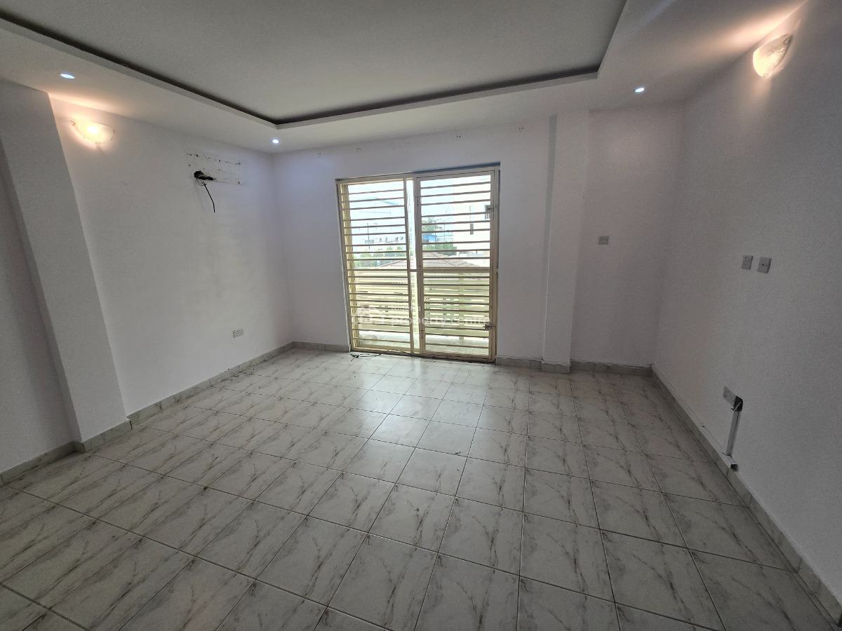 Service 4-bedroom Terrace Plus Bq, Off Admiralty Road, Lekki Phase 1, Lekki, Lagos, Terraced Duplex for Rent