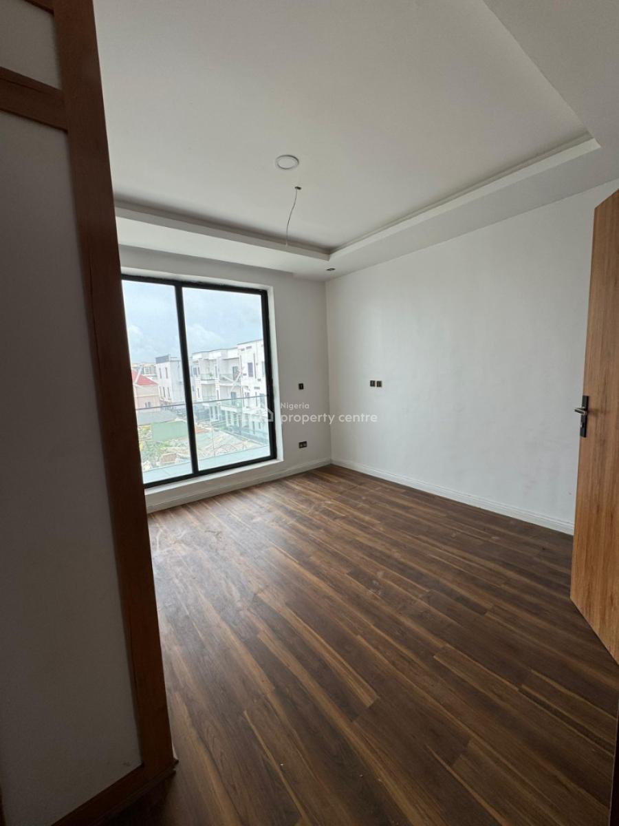 Well Maintained Spacious 2bedrooms Apartment, in a Secured Estate, Ikate Elegushi, Lekki, Lagos, Flat / Apartment for Rent