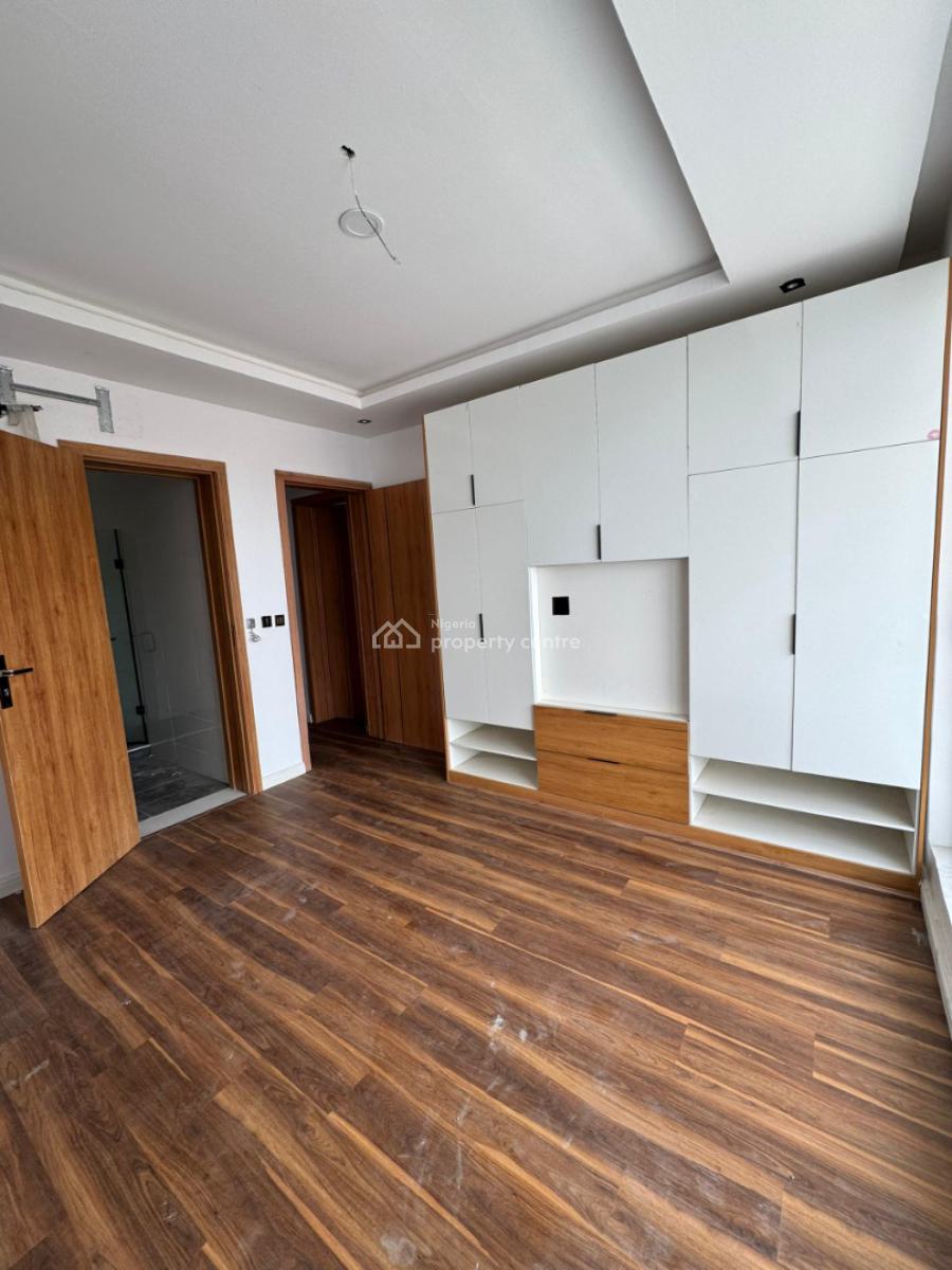 Well Maintained Spacious 2bedrooms Apartment, in a Secured Estate, Ikate Elegushi, Lekki, Lagos, Flat / Apartment for Rent