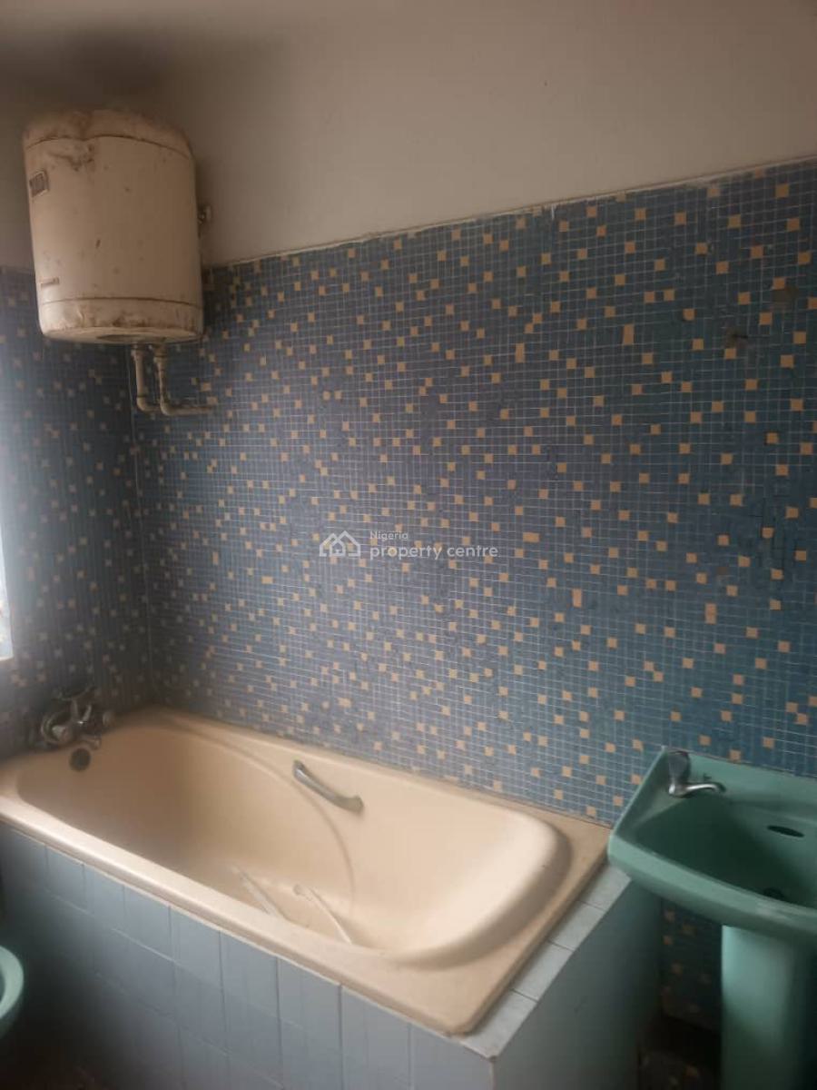 3 Bedroom Flat Office Use, Off Toyin Ikeja Lagos, Ikeja, Lagos, Flat / Apartment for Rent