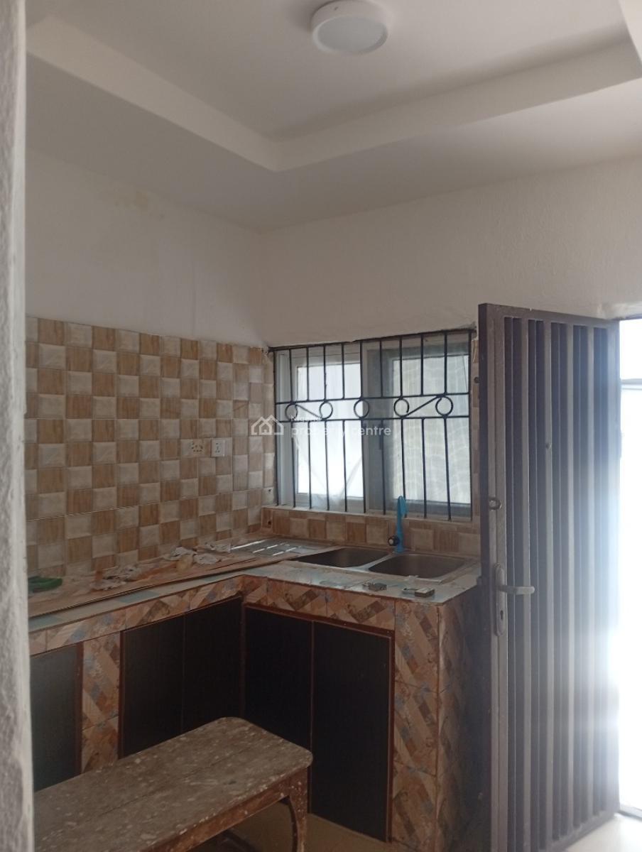 Executive 3 Bedroom Bungalow, Mubarack Estate,martins Alagbole Via Ojodu Berger Lagos, Ojodu Berger, Ojodu, Lagos, Semi-detached Bungalow for Rent