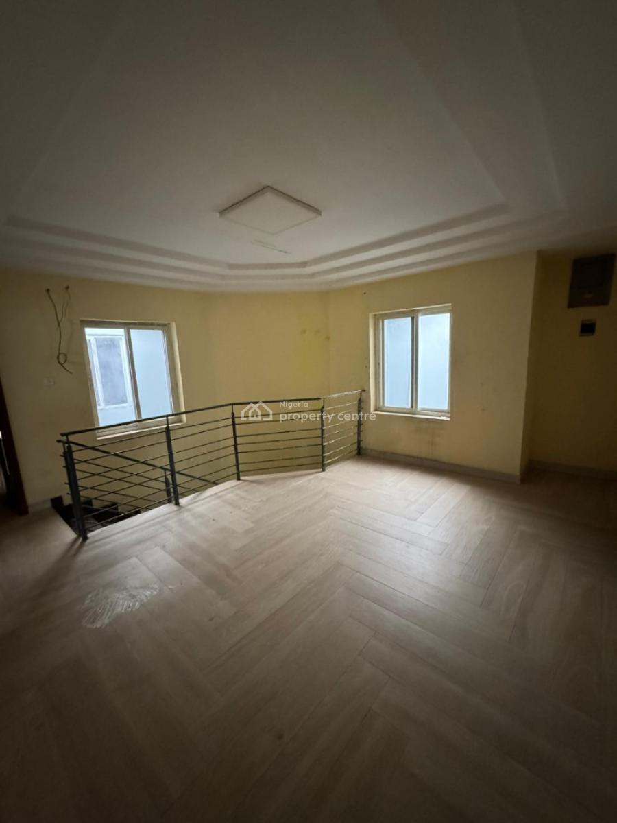 Well Maintained Spacious 4bedroom Duplex with Bq, in a Secured Neighborhood, Lekki Phase 1, Lekki, Lagos, Terraced Duplex for Rent