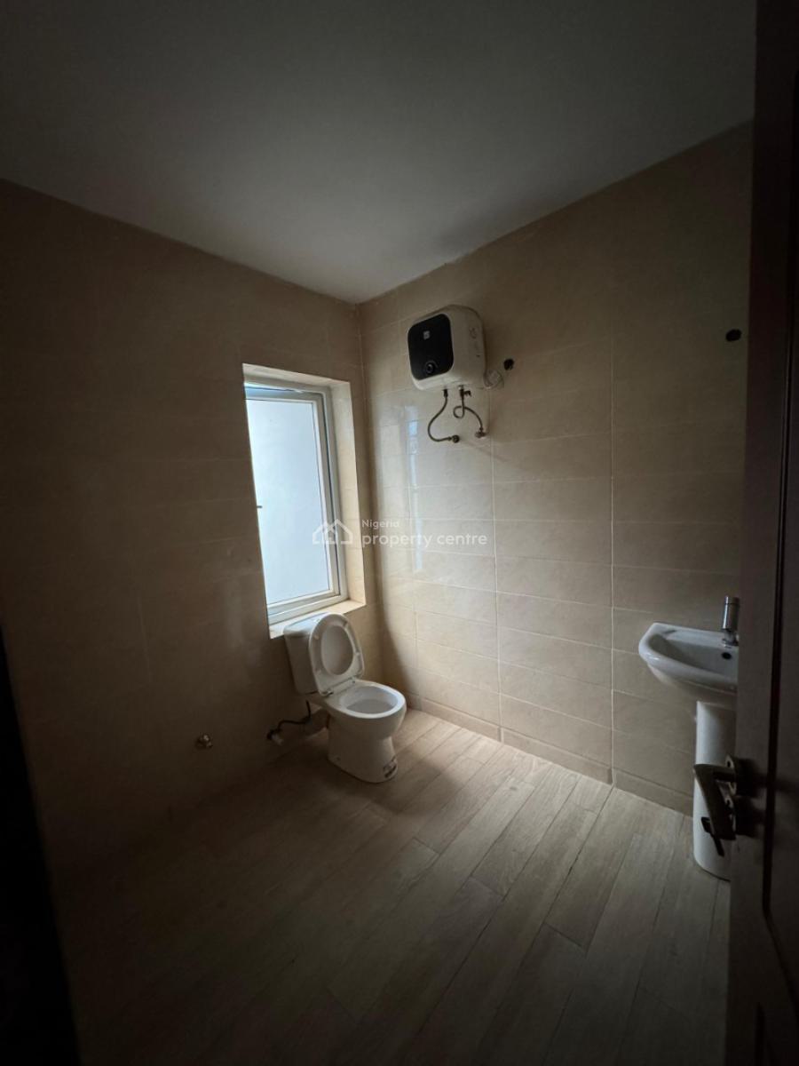 Well Maintained Spacious 4bedroom Duplex with Bq, in a Secured Neighborhood, Lekki Phase 1, Lekki, Lagos, Terraced Duplex for Rent