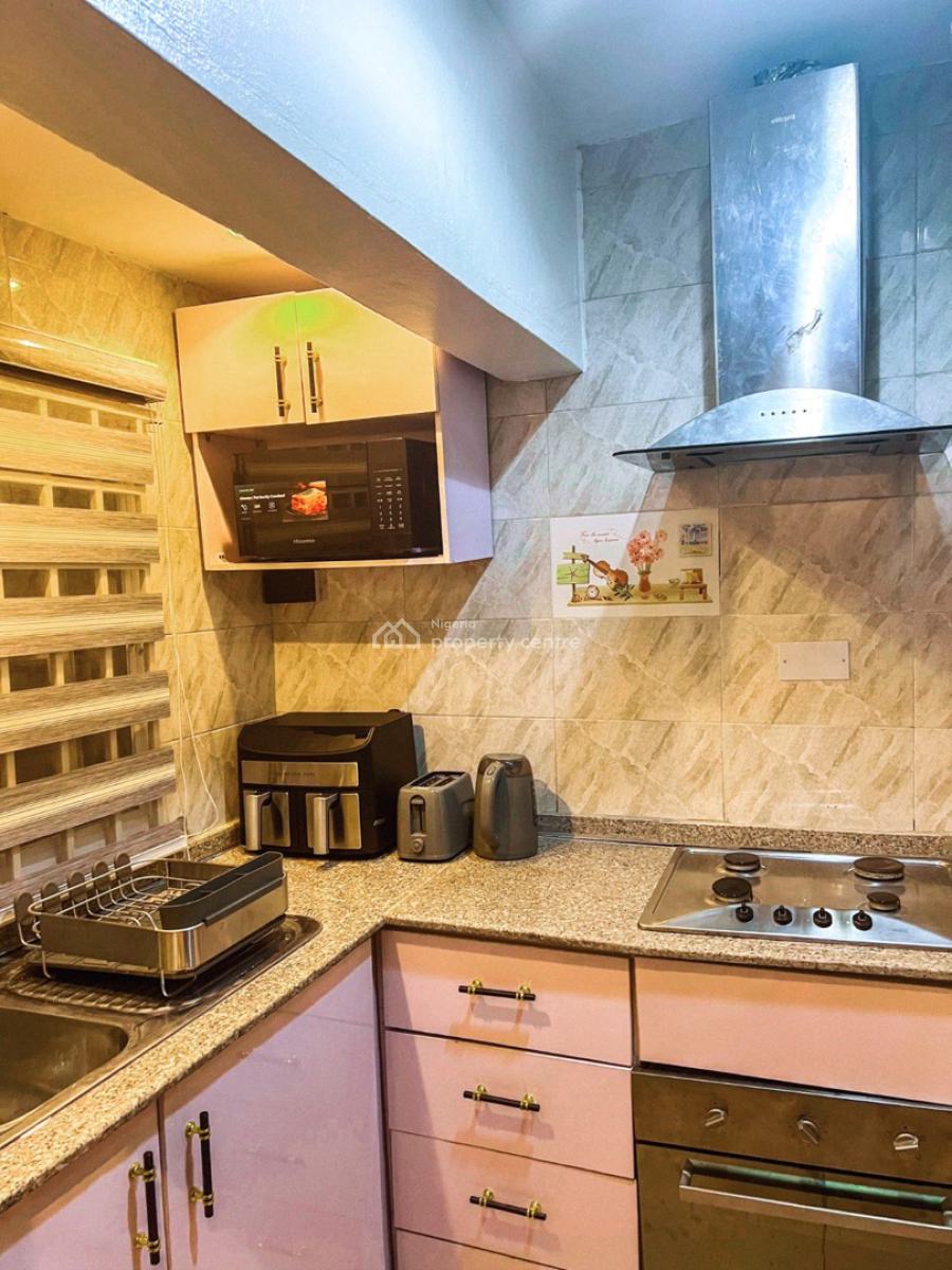 Fully Furnished One Bedroom Apartment in a Self-compound, Off Admiralty Way, Lekki Phase 1, Lekki, Lagos, Mini Flat (room and Parlour) for Rent