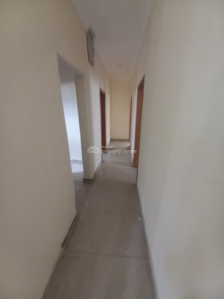 Lovely 3 Bedroom Duplex-like Apartment, Around Skymall, Sangotedo, Ajah, Lagos, Flat / Apartment for Rent