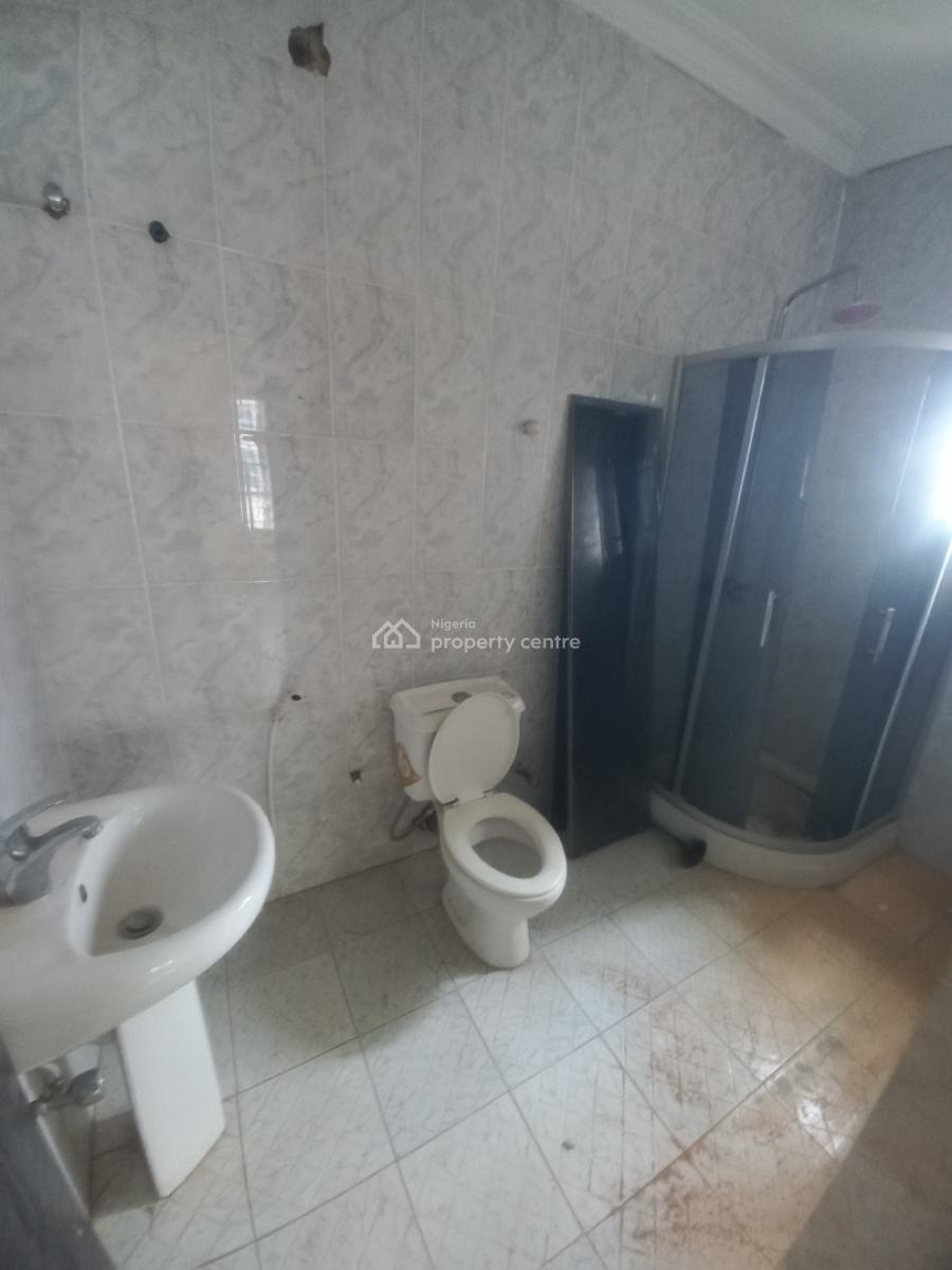 Lovely 3 Bedroom Duplex-like Apartment, Around Skymall, Sangotedo, Ajah, Lagos, Flat / Apartment for Rent