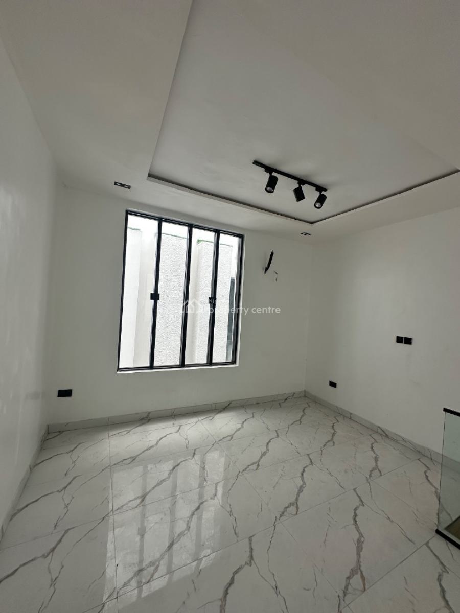 Stunning 5 Bedroom Fully Detached Duplex, Hampton Lake Chevron, Lekki, Lagos, Detached Duplex for Sale
