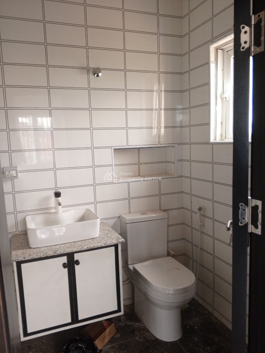 Spacious 3 Bedrooms, Opic, Isheri North, Lagos, Flat / Apartment for Rent