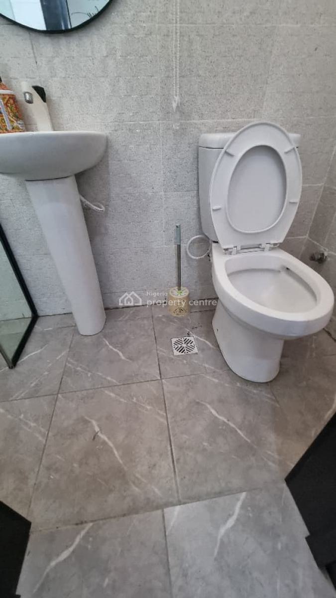 Tastefully Furnished 4 Bedroom Terrace  Duplex with Pool & Playground, Ajah, Ajah, Lagos, Terraced Duplex for Rent