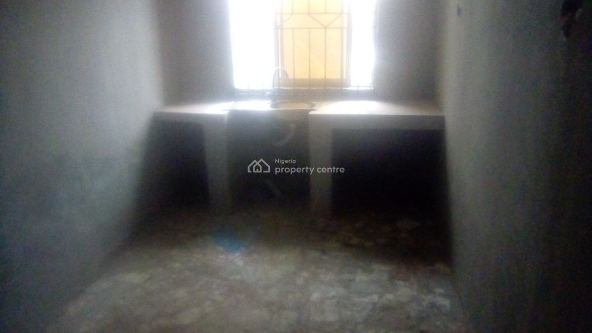 Luxury 2 Bedroom Flat, Gbagada, Lagos, Flat / Apartment for Rent