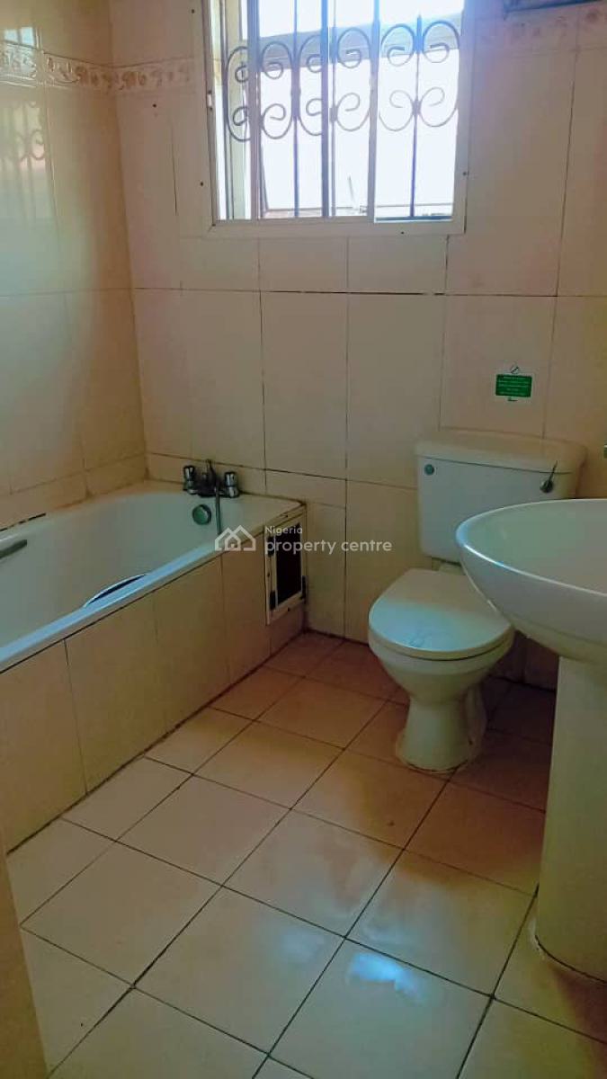 Upstairs Studio Apartment, Lekki Phase 1, Lekki, Lagos, Self Contain (single Rooms) for Rent