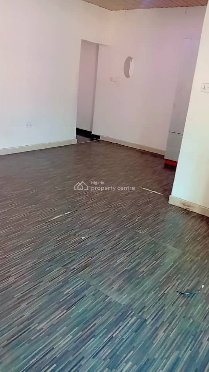 Upstairs Studio Apartment, Lekki Phase 1, Lekki, Lagos, Self Contain (single Rooms) for Rent