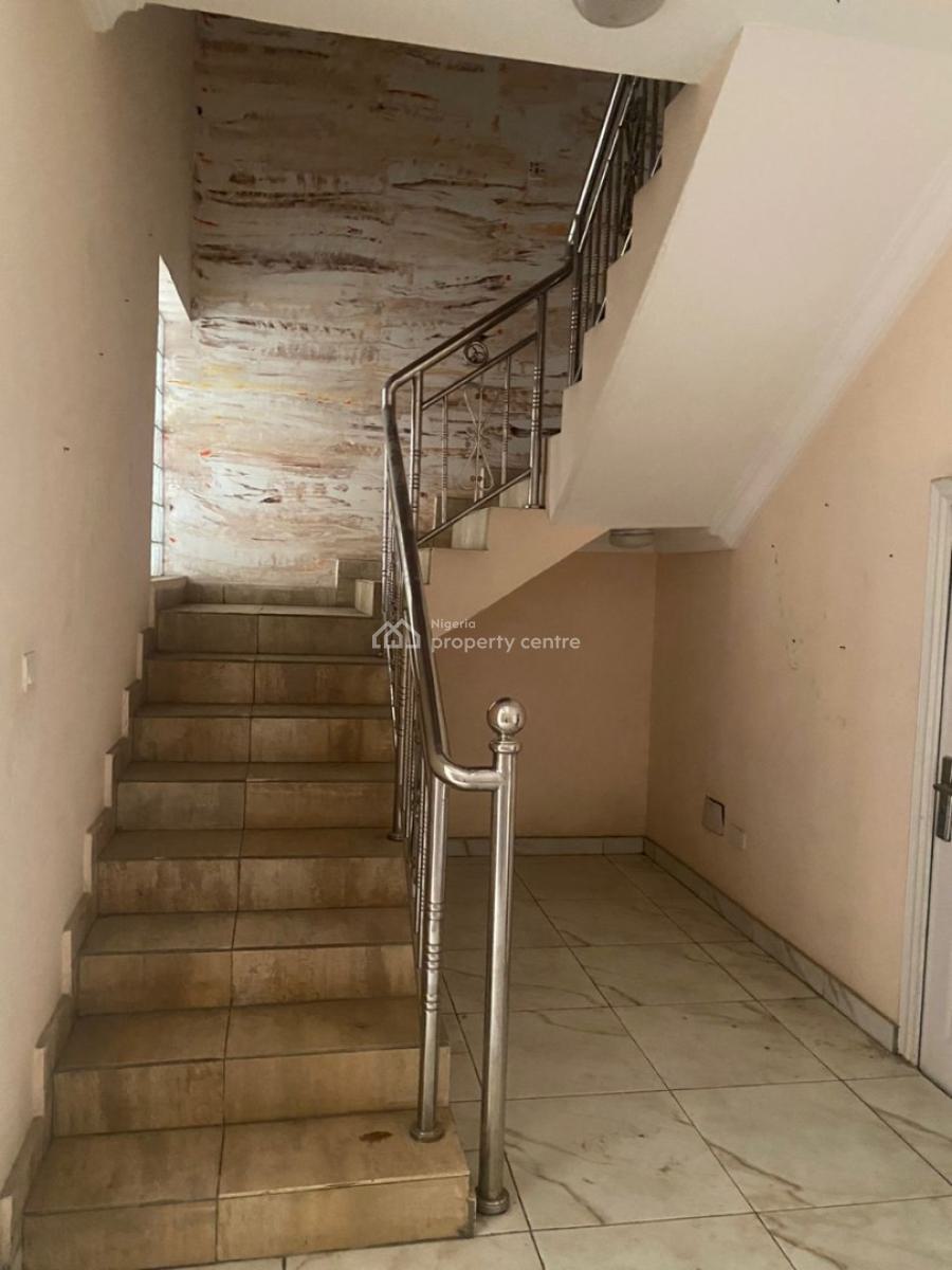 Healthy 4 Bedrooms Semi Detached Duplex with 2 Rooms Bq, Shonibare Estate, Maryland, Lagos, Semi-detached Duplex for Rent