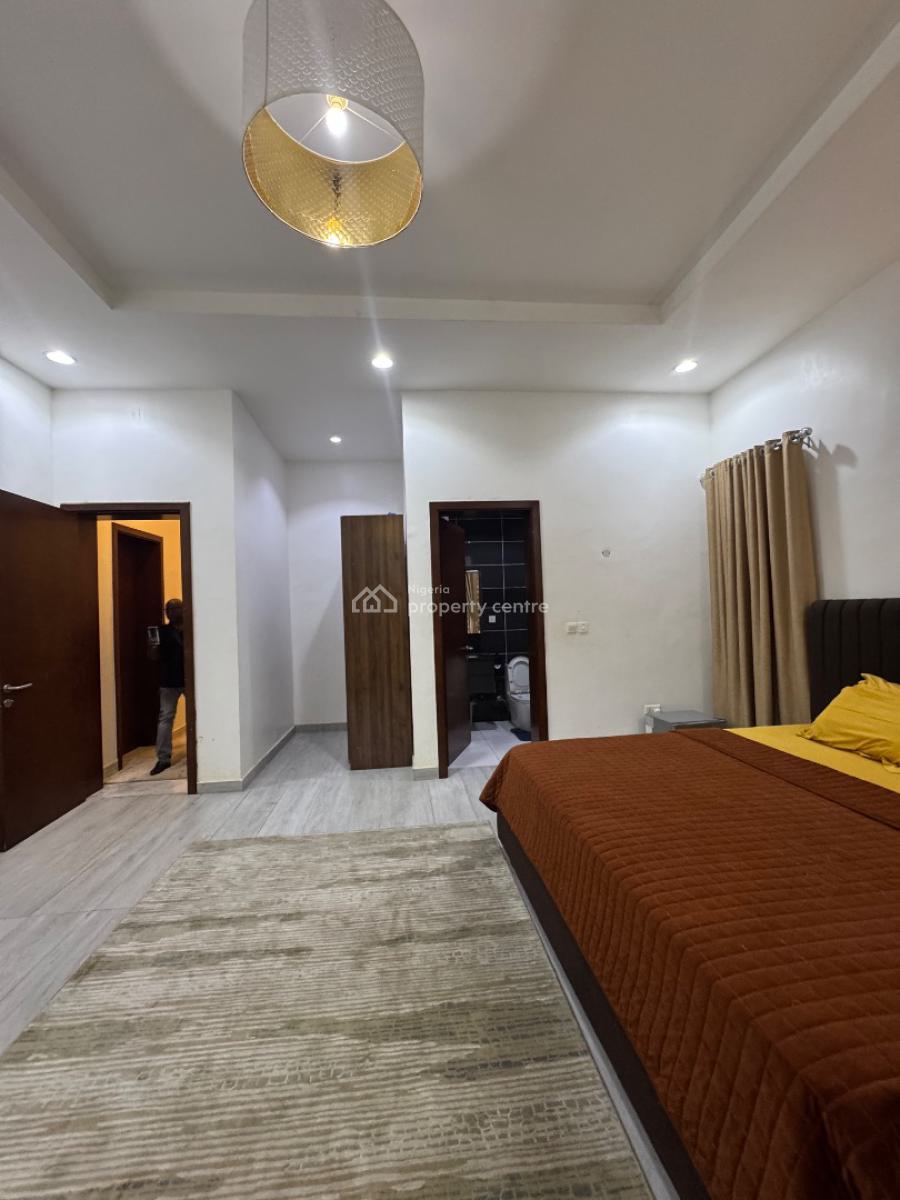 Self Compound 2bed in Ikoyi, Osborne Phase 1, Osborne, Ikoyi, Lagos, Detached Duplex Short Let